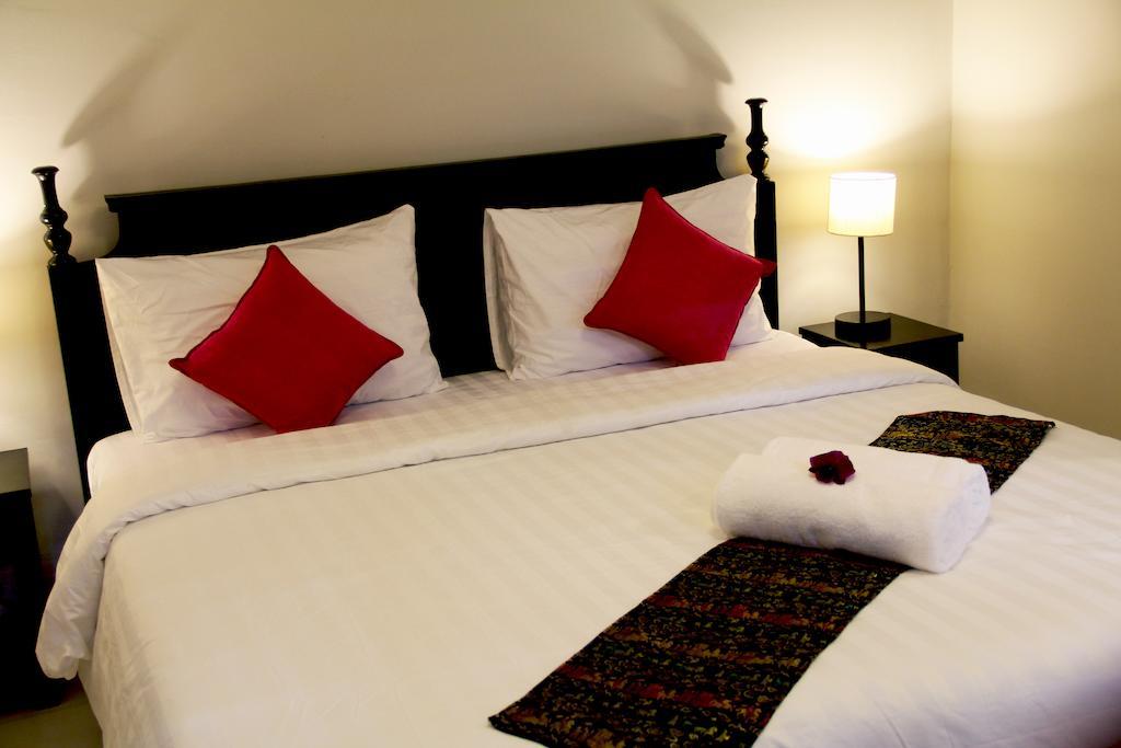 Cozy Boutique Hotel Phnom Penh Exterior photo
