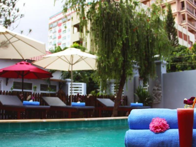 Cozy Boutique Hotel Phnom Penh Exterior photo