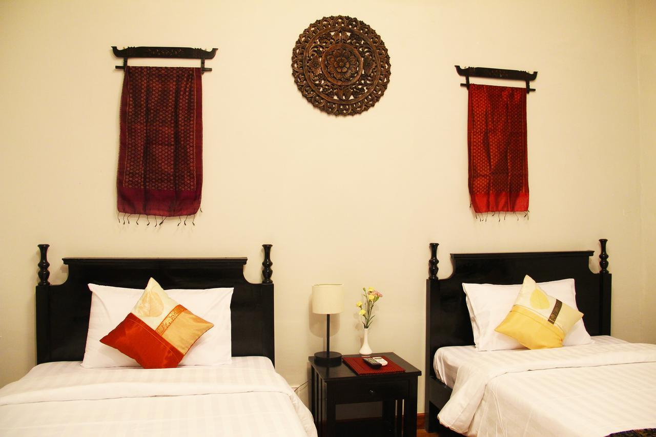 Cozy Boutique Hotel Phnom Penh Exterior photo